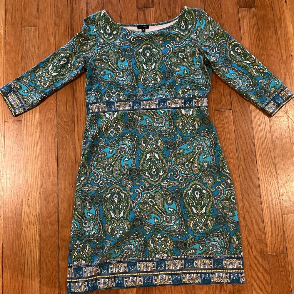 Talbots go anywhere, carefree, beautiful dress, size 6.